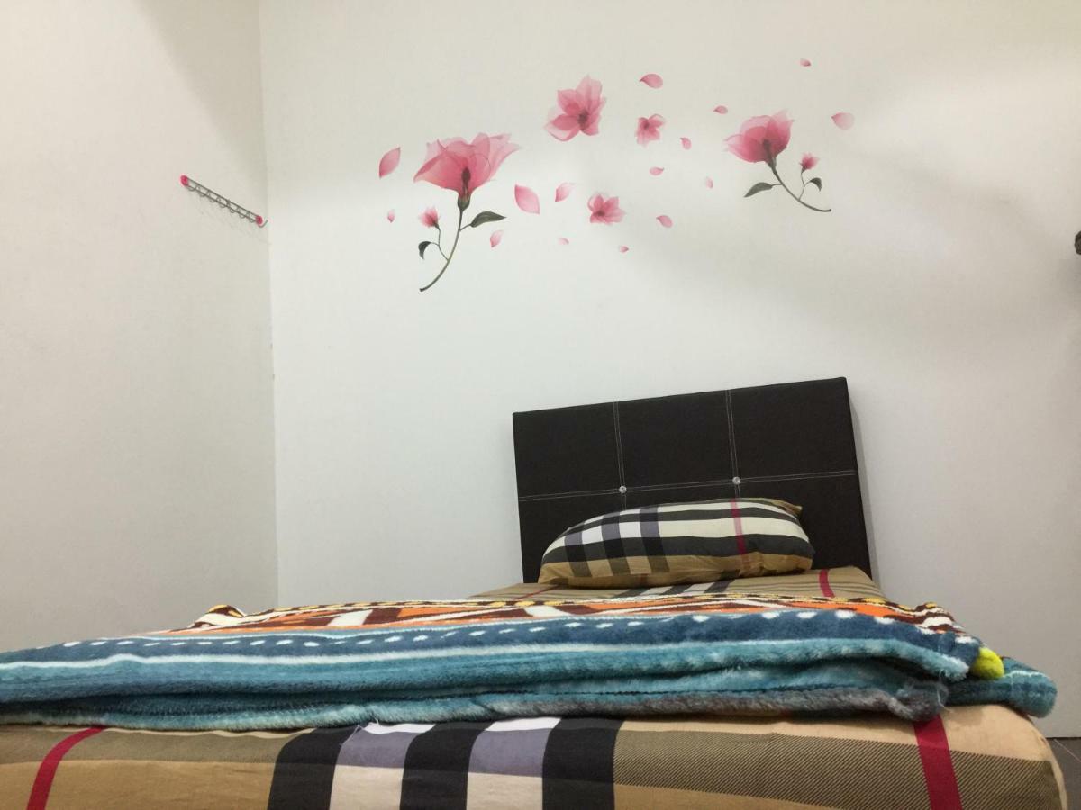 Jiaxin Hostel أولو تيرام المظهر الخارجي الصورة